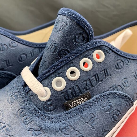 Vans Authentic Deboss Logo Womens Various Sizes - Picture 7 of 11